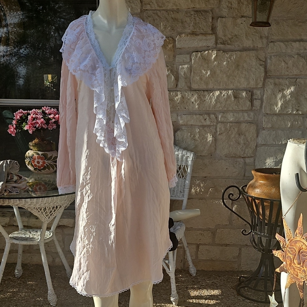 Carole Hochman Pink Pure Silk Frilly White Lace Collar White Button Sexy Nightie